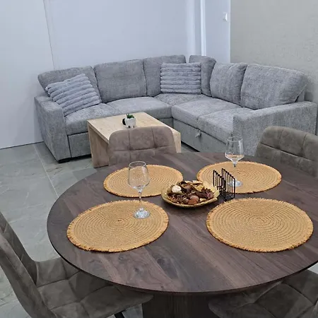 Kato One Bedroom 300m To The Appartamento *